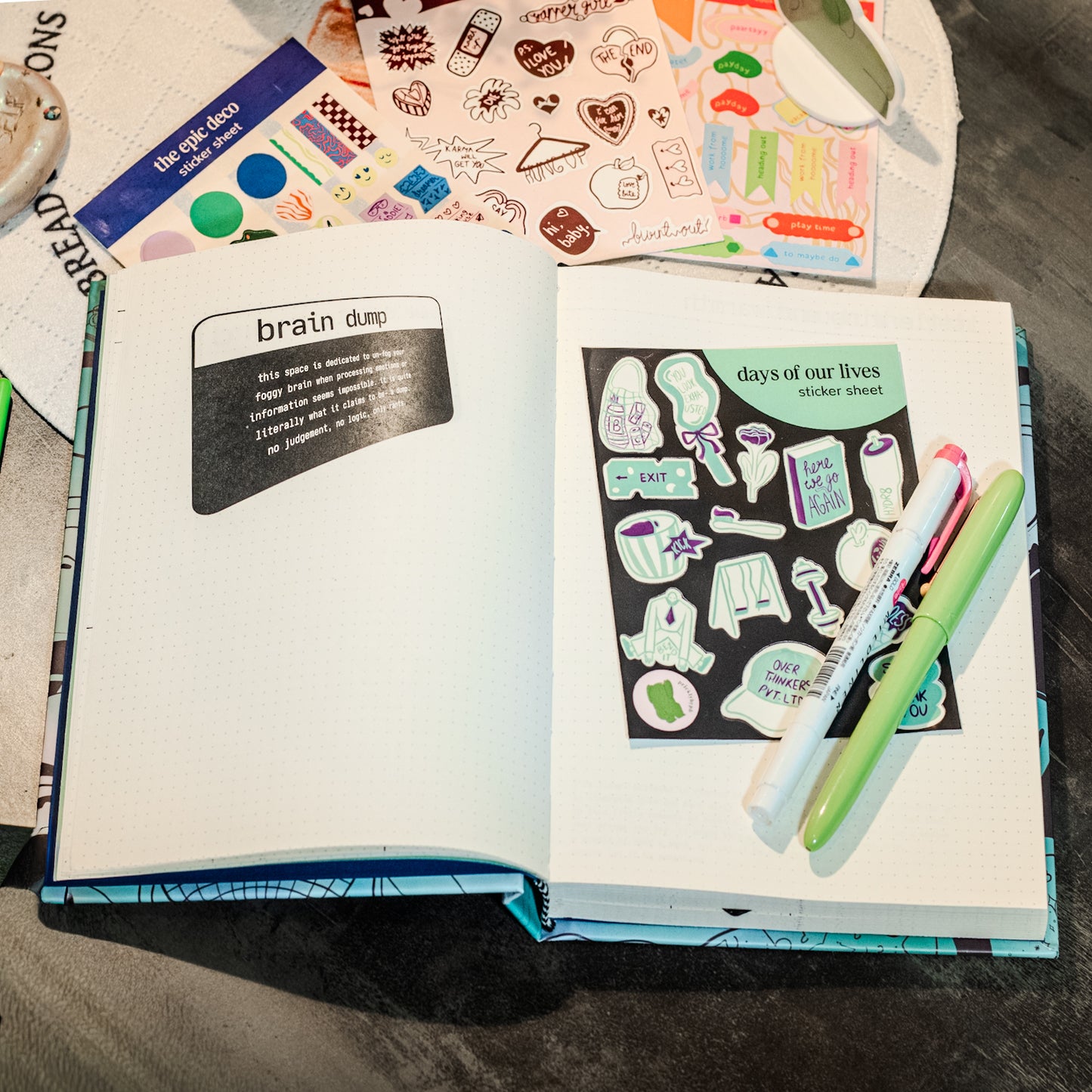 i wonder | 2026 monthly/weekly planner