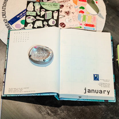 i wonder | 2026 monthly/weekly planner