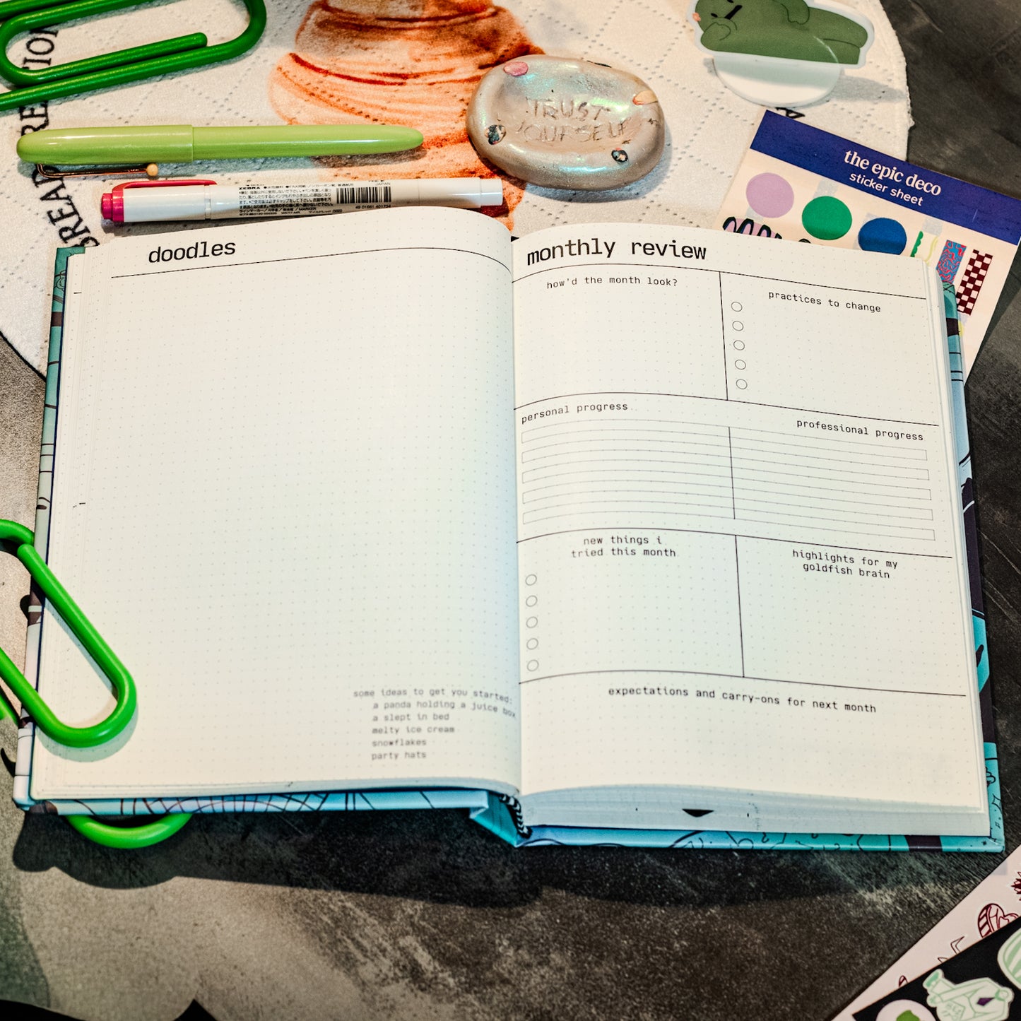 i wonder | 2026 monthly/weekly planner