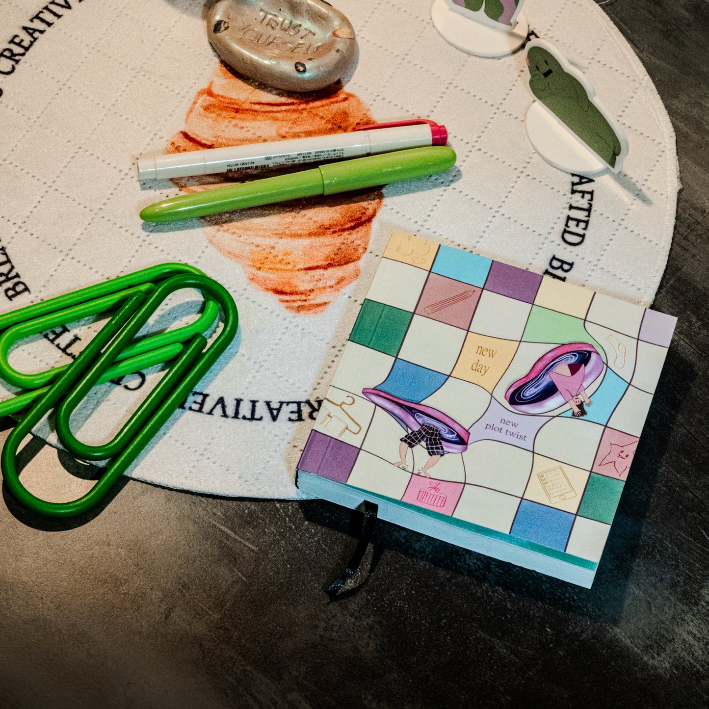 new day, new plot twist | 2026 monthly/weekly planner mini