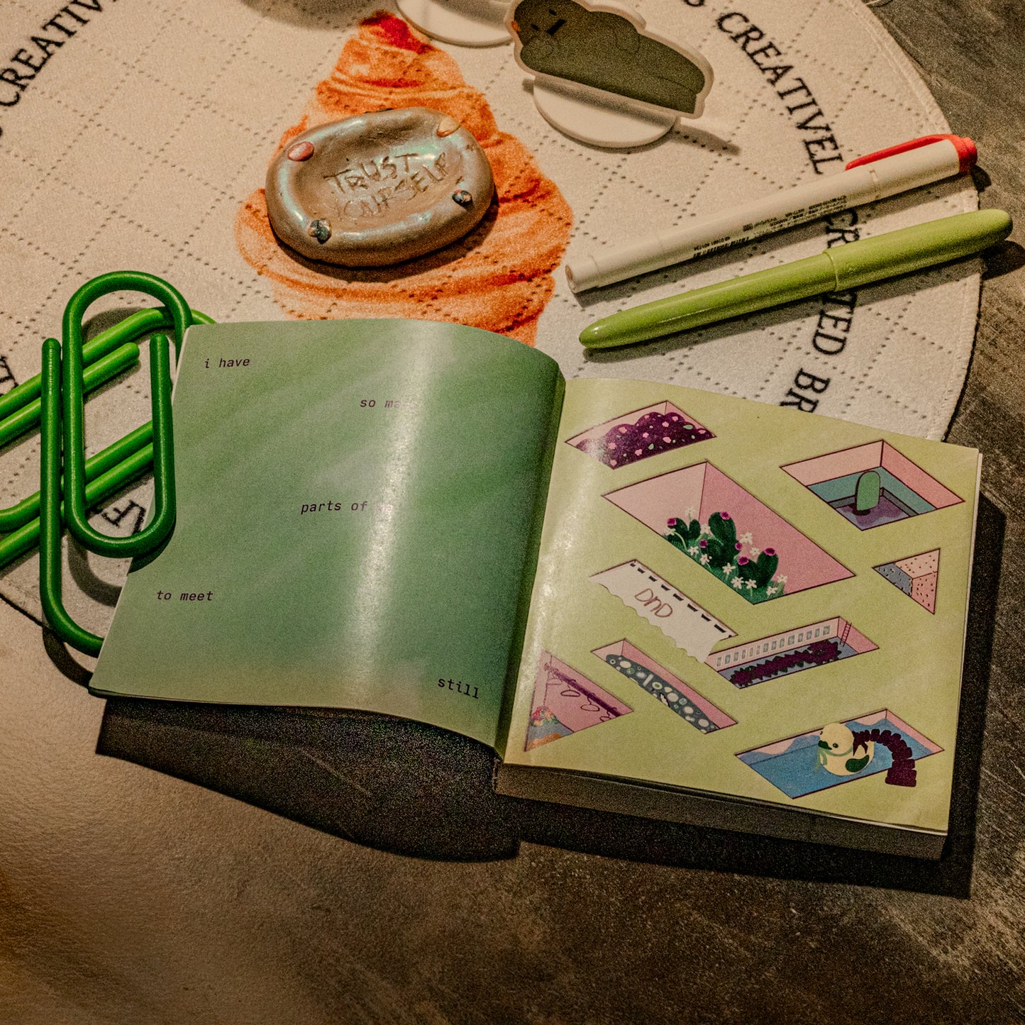 i wonder | undated daily planner