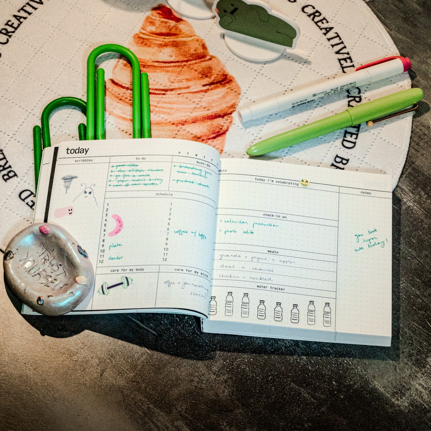 new day, new plot twist | undated daily planner